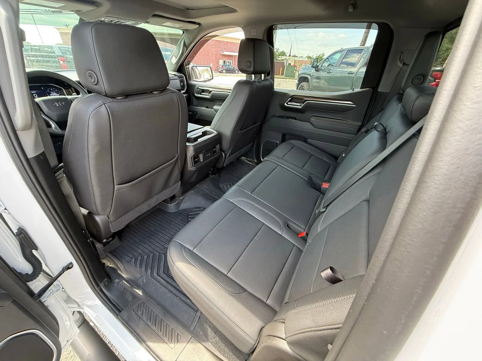 2025 Chevrolet Silverado 1500 RST - Photo 26