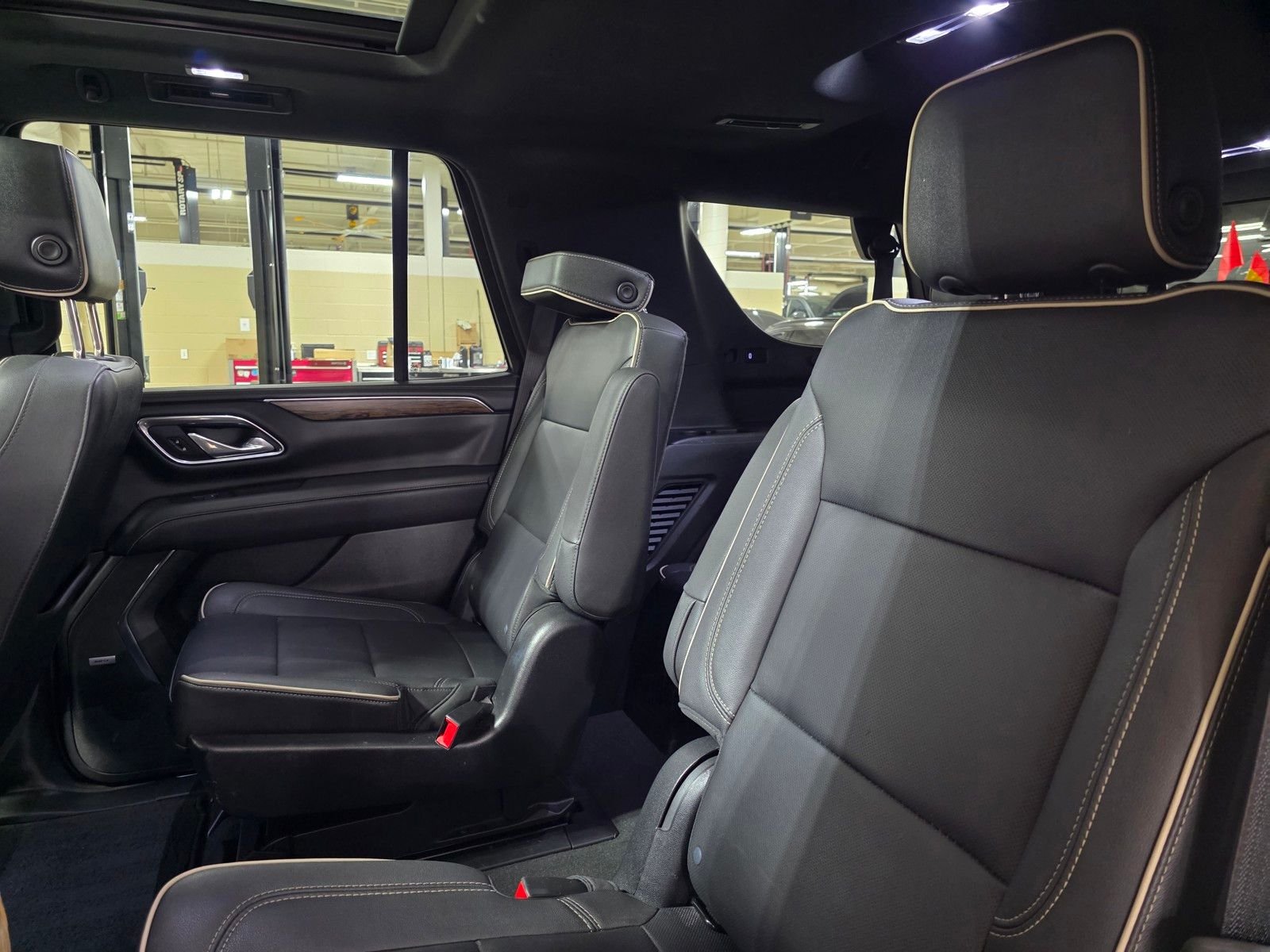 Used 2023 Summit White Chevrolet Premier image 12