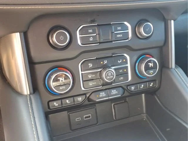 Used 2024 Summit White Chevrolet Premier image 9