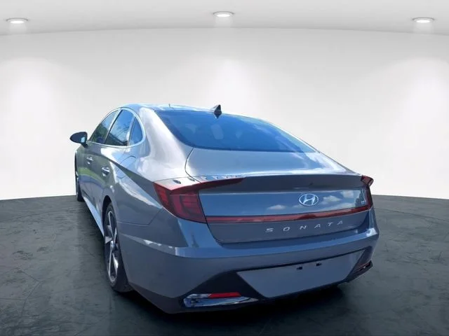 Used 2022 Gray Hyundai SEL Plus image 19