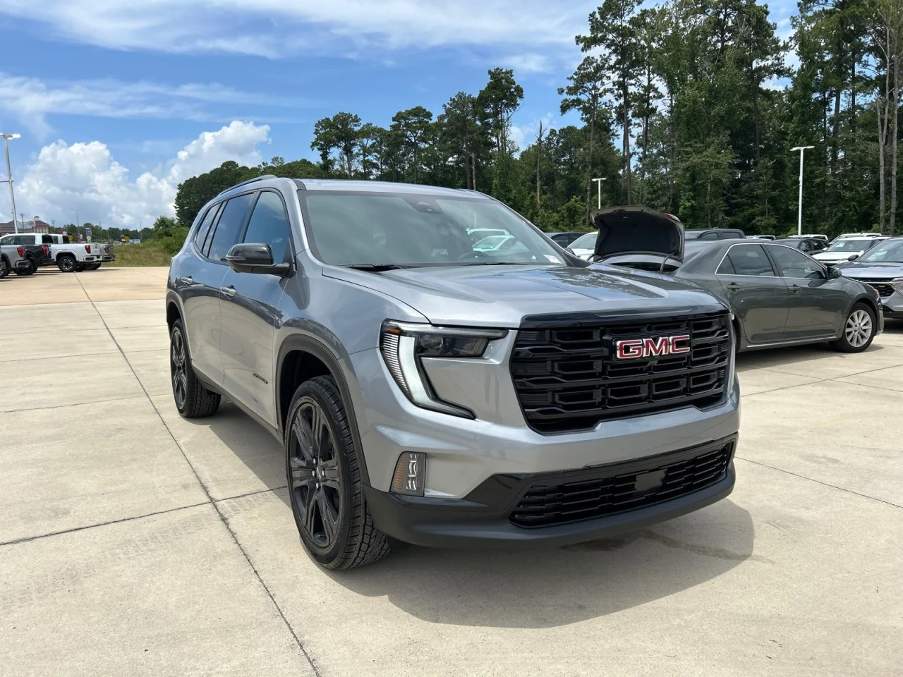 New 2026 Sterling Metallic GMC Elevation image 2