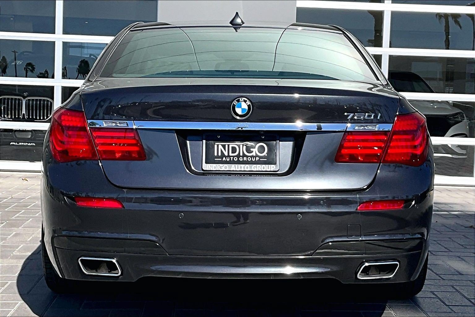 Used 2014 Gray BMW 750i image 4
