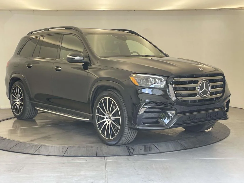 Used 2025 Black Mercedes-Benz GLS 580 image 7