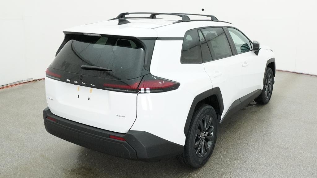 New 2026 Ice Cap Toyota XLE Premium image 5
