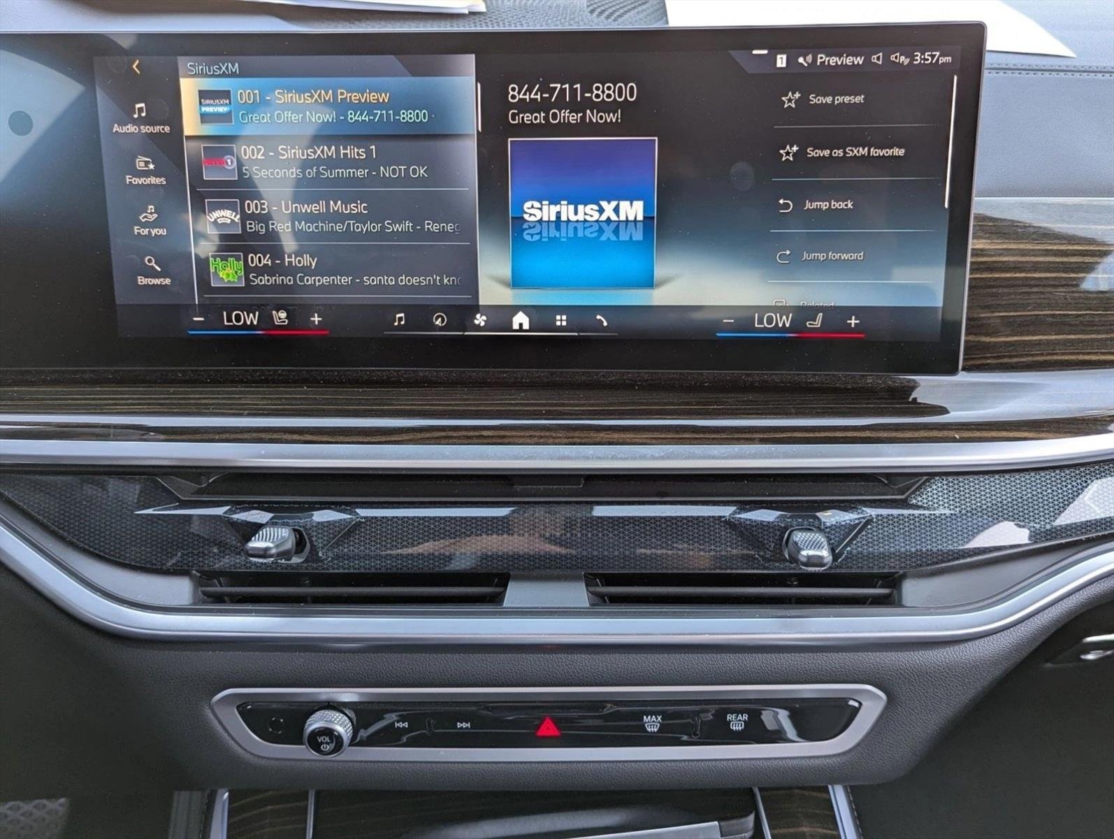 2025 BMW X5 50e - Photo 14