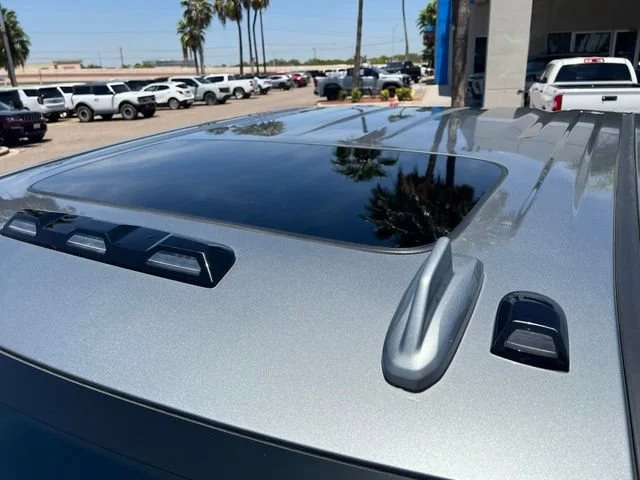 Used 2025 Sterling Metallic GMC Denali image 7