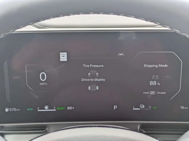 New 2026 Ceramic Silver Kia SX Prestige image 32