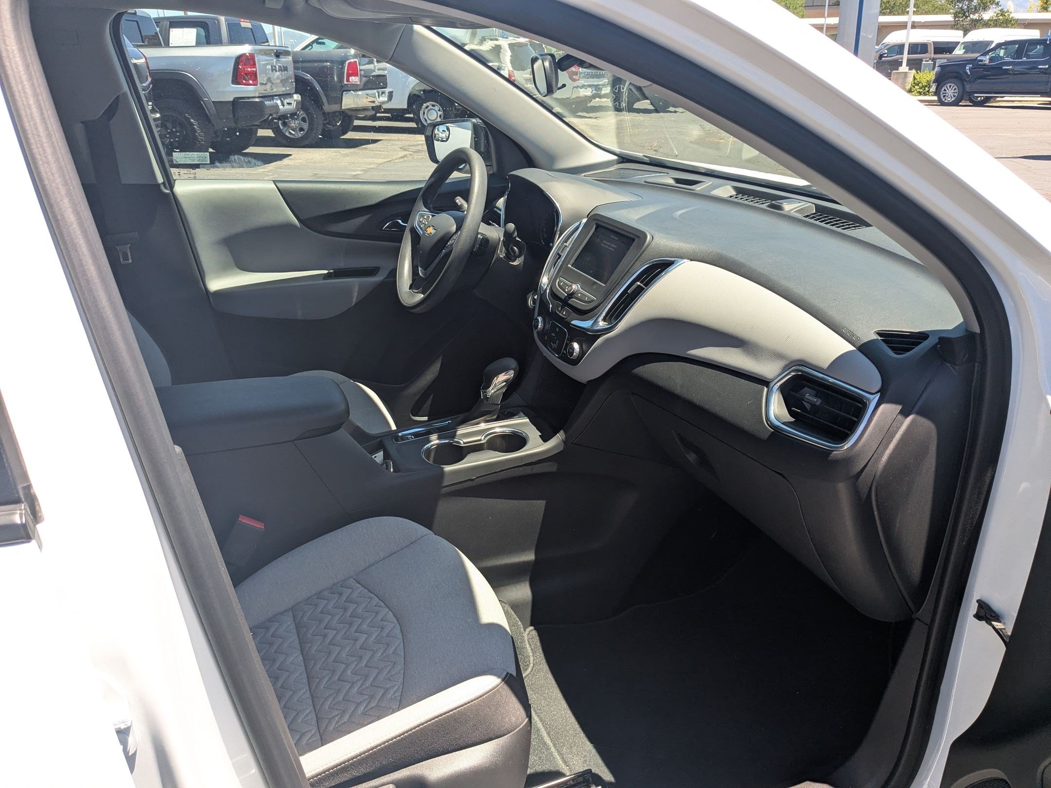 Used 2023 Summit White Chevrolet LS image 31