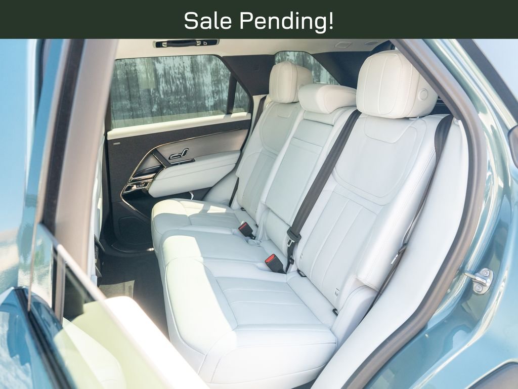 Used 2024 Green Land Rover SE image 36
