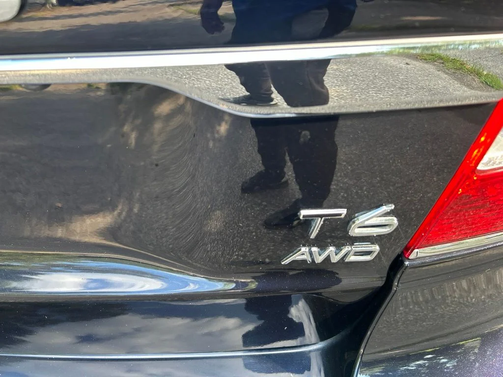Used 2015 Blue Volvo T6 Platinum image 9