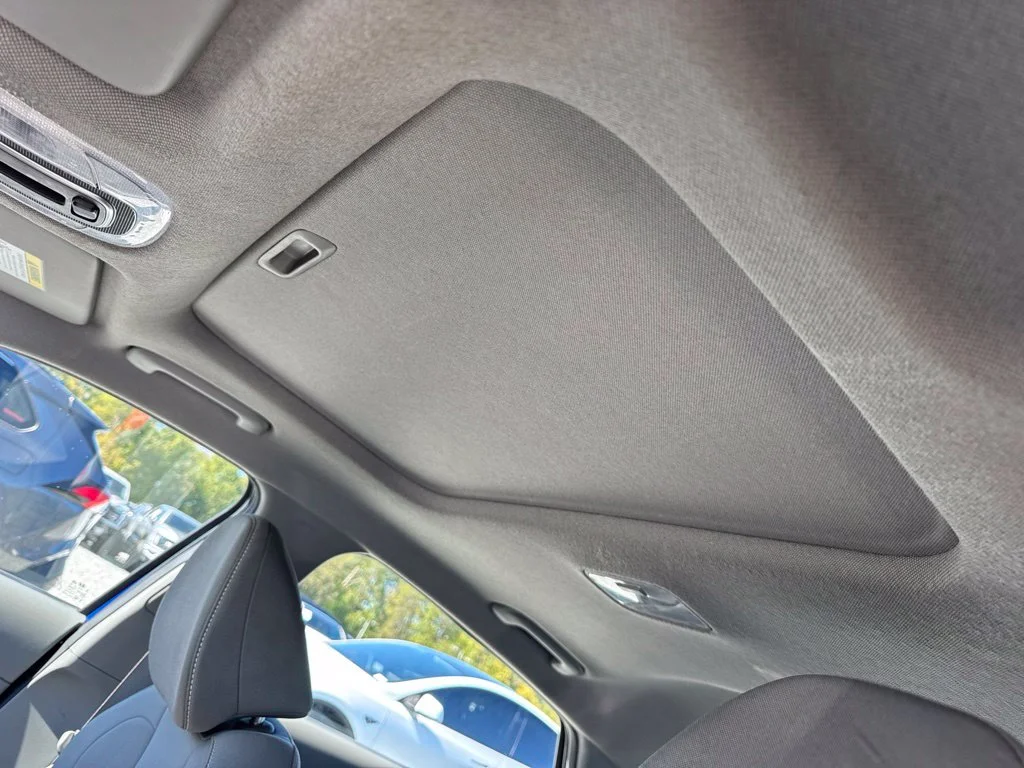 Used 2025 Blue Hyundai SEL Convenience image 5