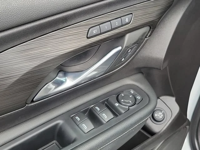 2024 GMC Terrain SLT - Photo 25