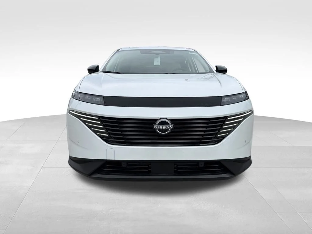 New 2026 White Nissan SL image 2