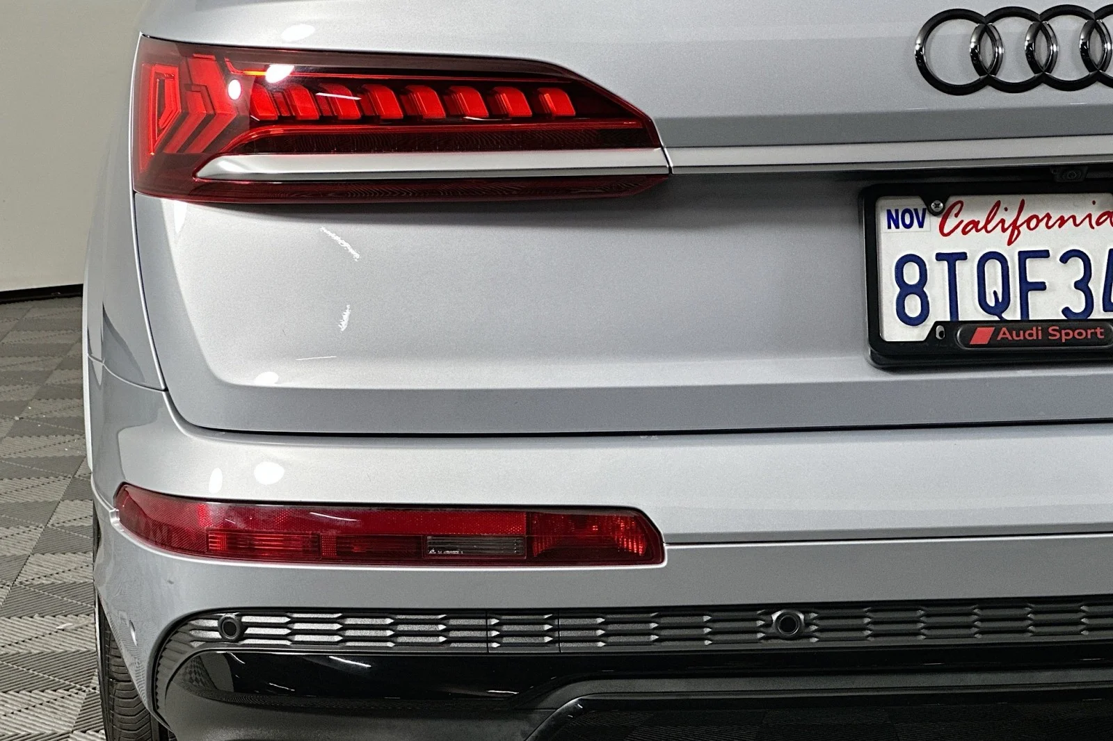 Used 2020 Florett Silver Metallic Audi Prestige image 18
