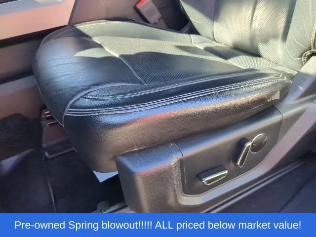 Used 2019 Silver Ford Lariat image 23