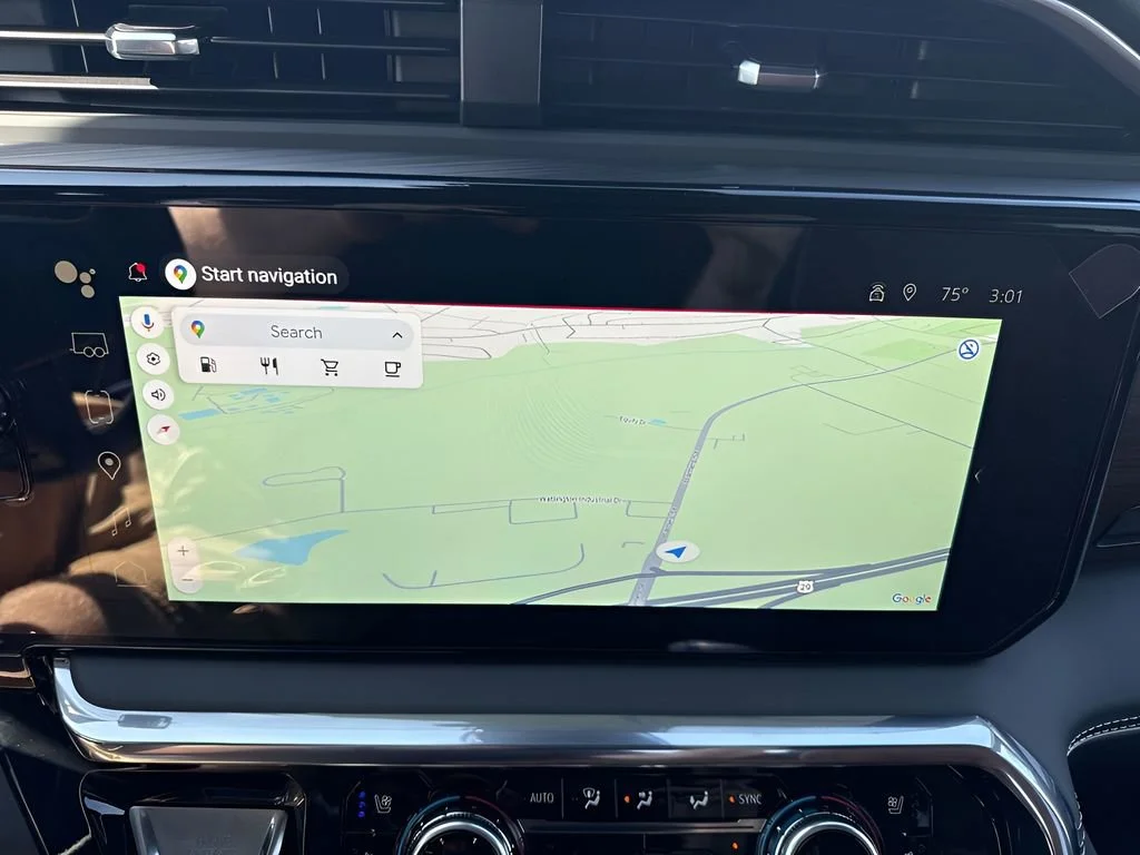 New 2026 Glacier White Tricoat GMC Denali Ultimate image 21
