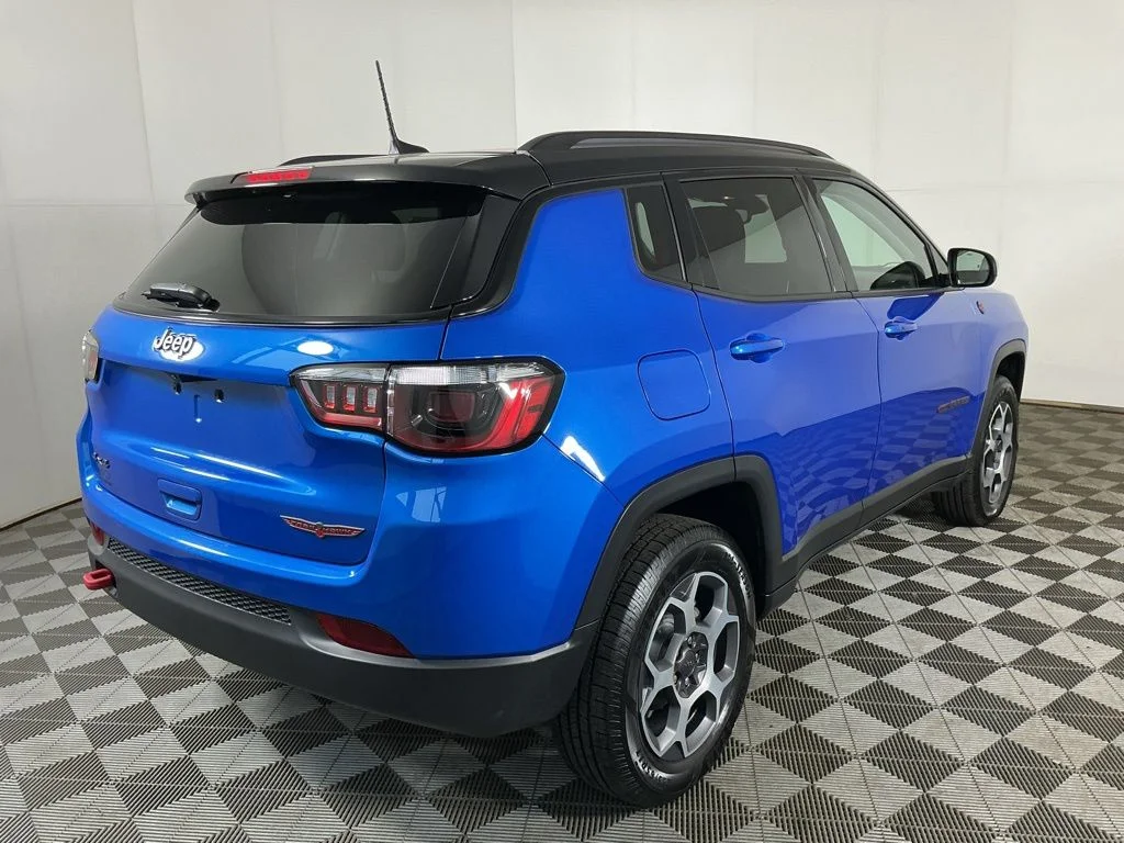 Used 2022 Blue Jeep Trailhawk image 17