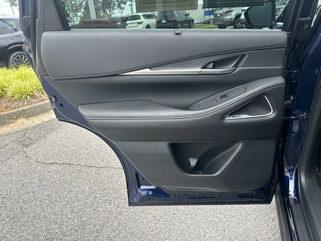 Used 2026 Blue INFINITI LUXE image 18