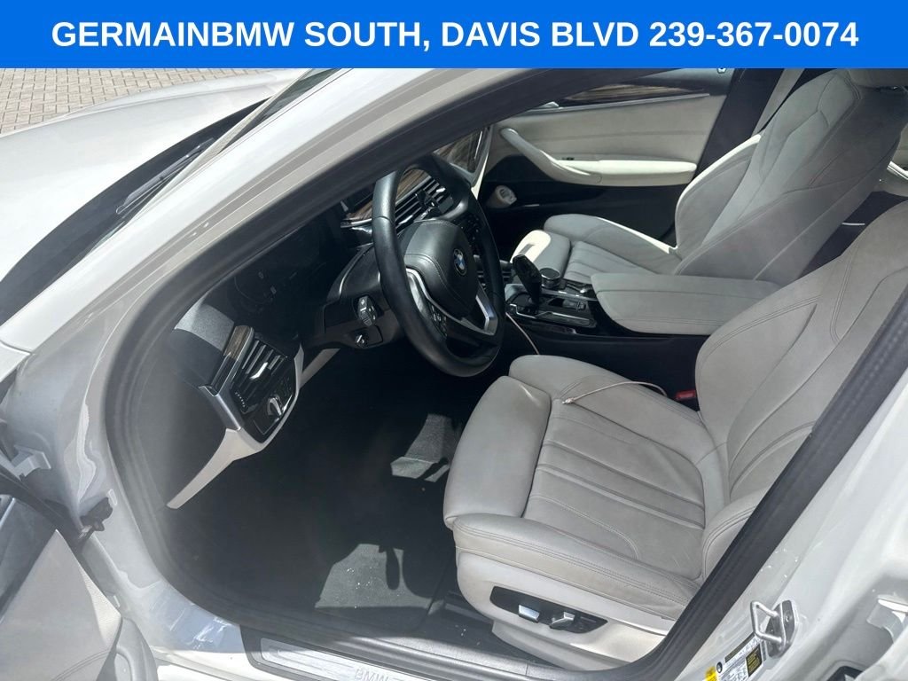 Certified Used 2023 White Metallic BMW 540i image 10