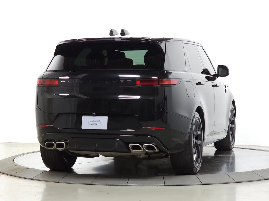 Used 2025 Black Land Rover Autobiography image 8