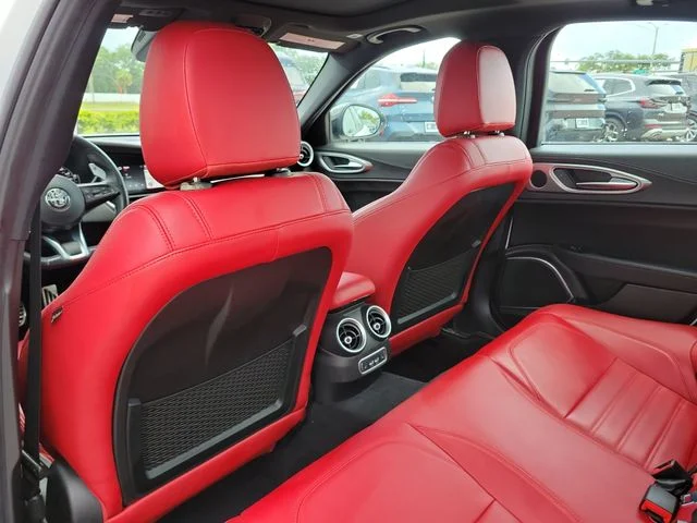 Used 2023 White Alfa Romeo Veloce image 11