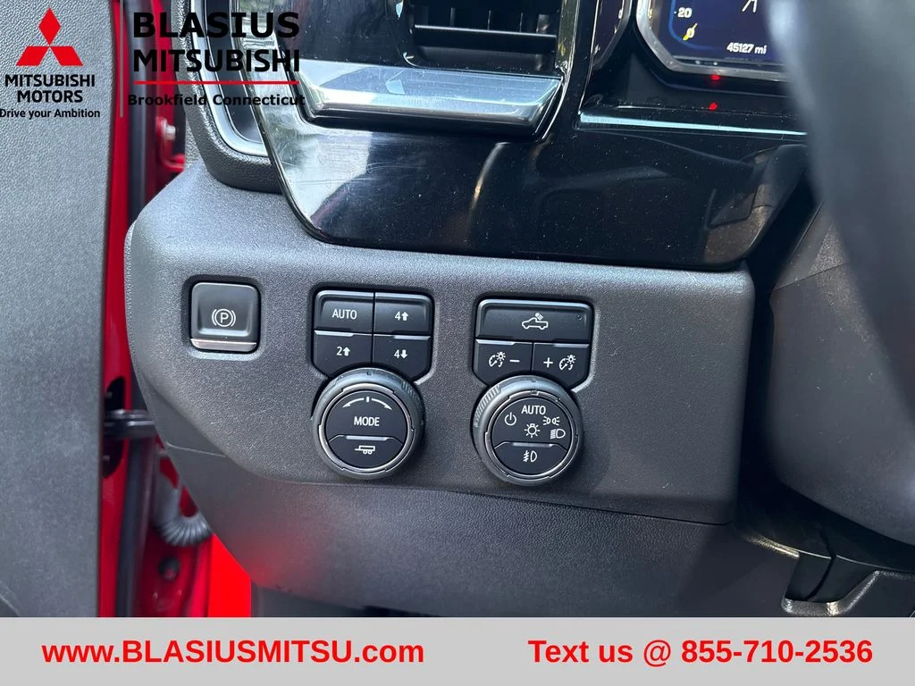 Used 2022 Red Chevrolet LT Trail Boss image 21
