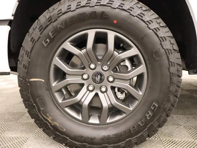 New 2026 Oxford White Ford Tremor® image 23