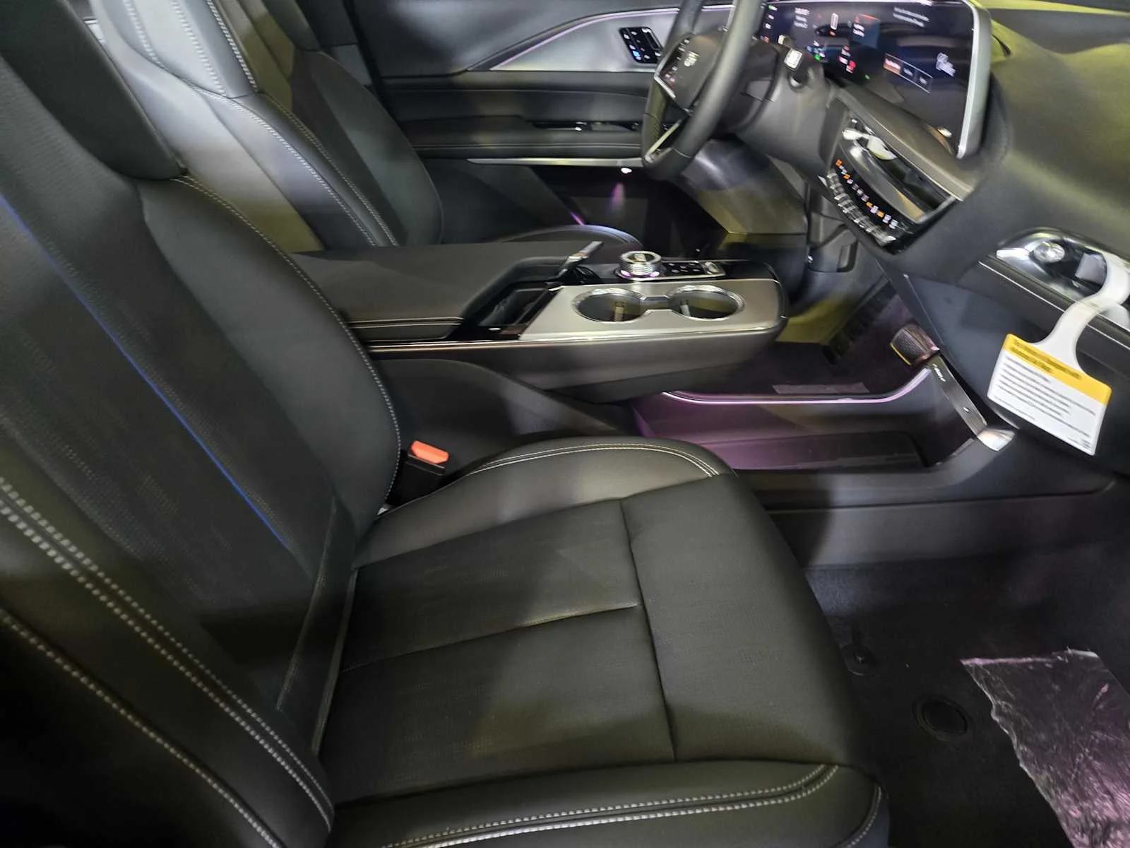 New 2027 Argent Silver Metallic Cadillac Premium Sport image 9