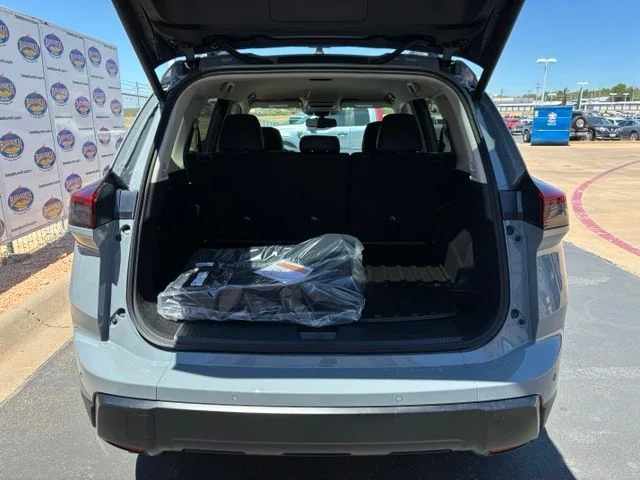 New 2026 Boulder Gray Pearl Nissan Rock Creek® image 6