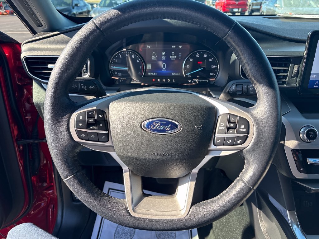 Used 2022 Red Ford XLT image 13