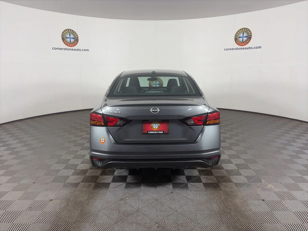 Used 2025 Nissan Altima SV with VIN 1N4BL4DV4SN339823 for sale in Elk River, Minnesota