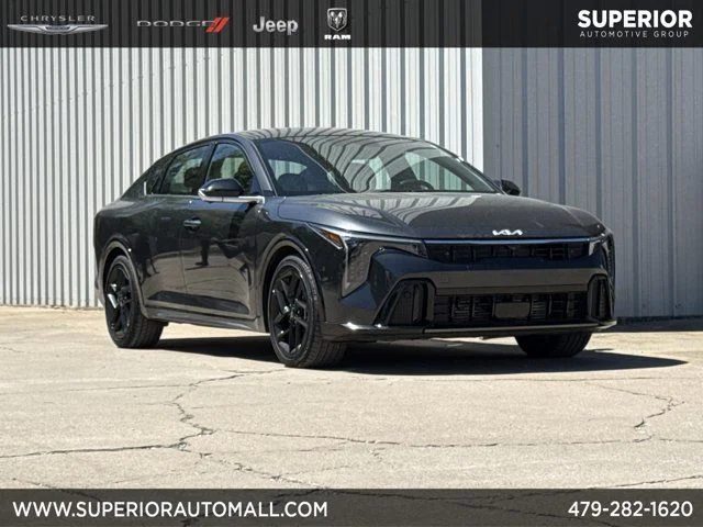2025 Kia K4 GT-Line Turbo AT's photo