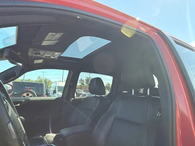 Used 2018 Inferno Red Toyota SR5 image 20