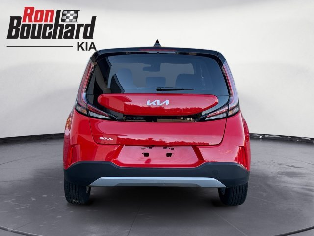 Used 2024 Red Kia LX image 3