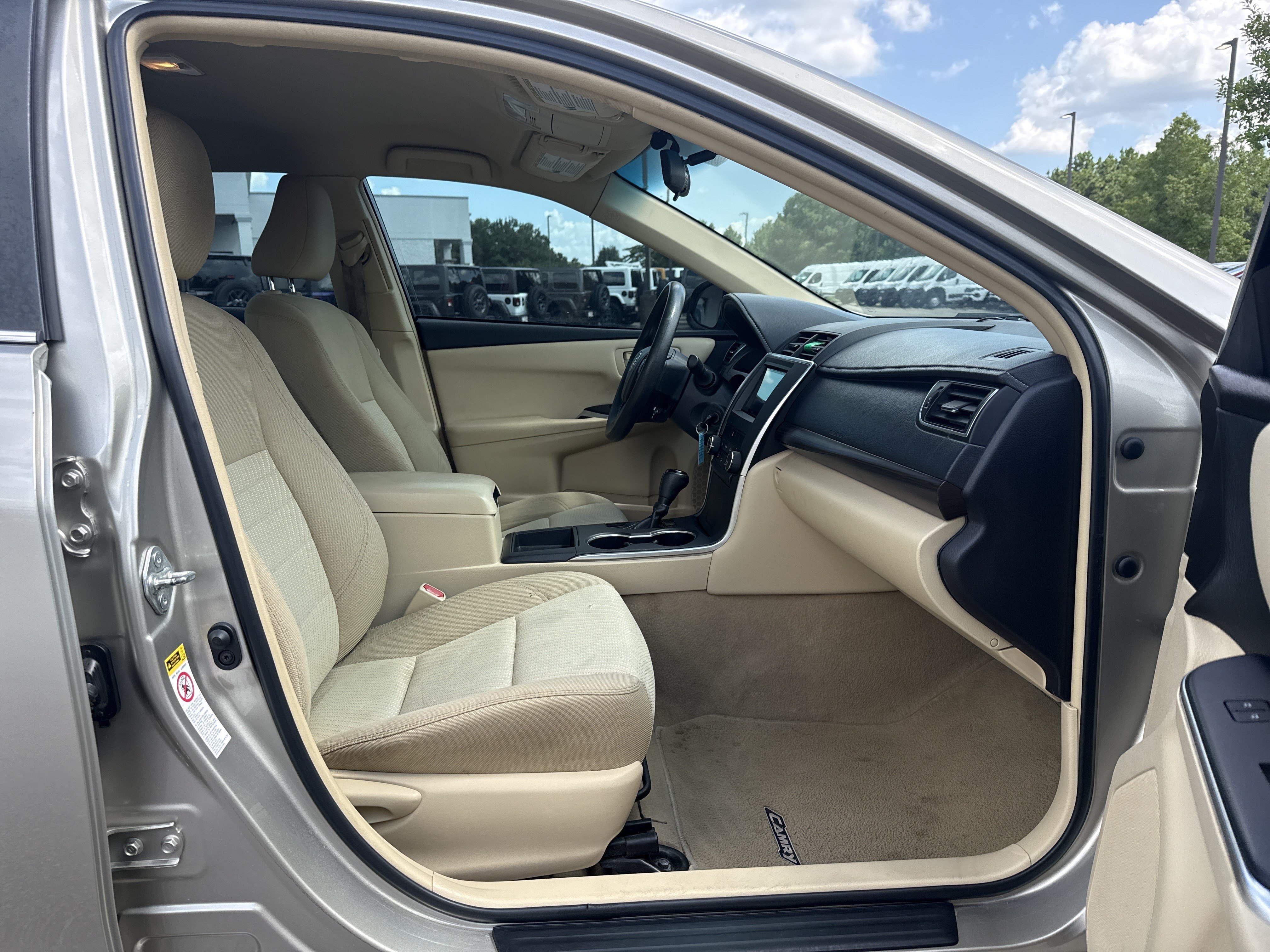 Used 2015 Gold Toyota LE image 13