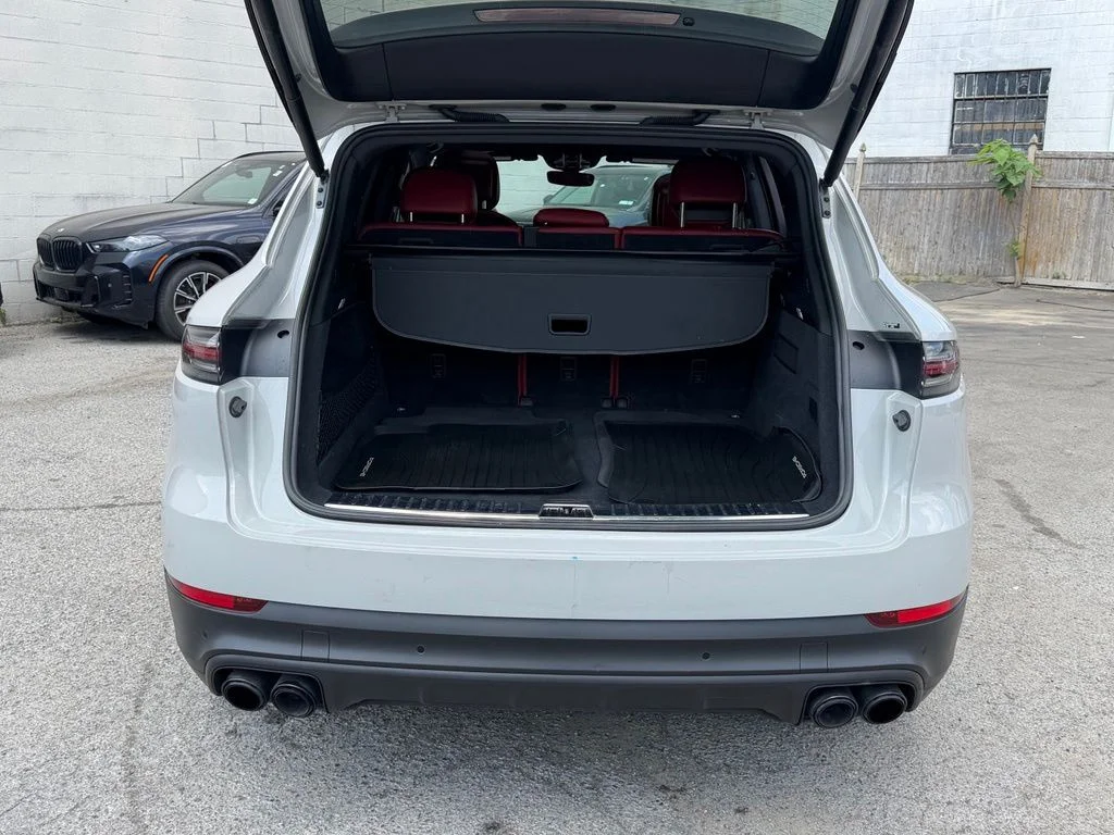 Used 2023 Black Porsche Base image 13