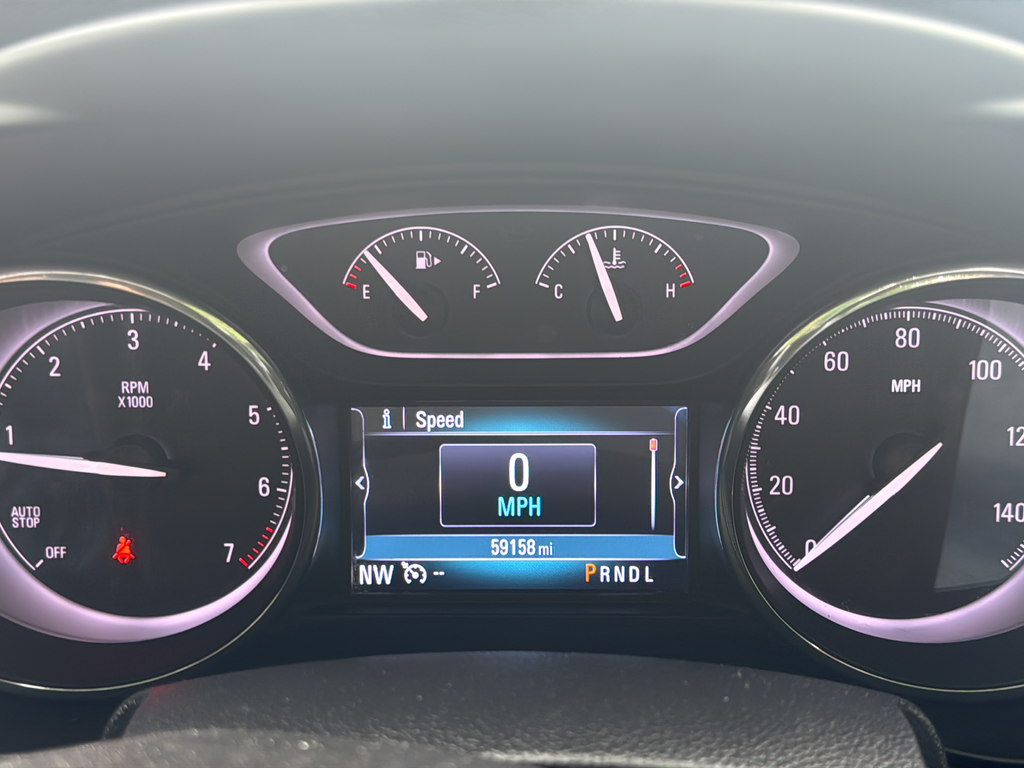 Used 2020 White Buick Essence image 12