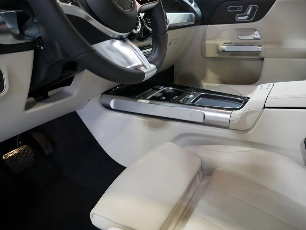 Certified Used 2026 Polar White Mercedes-Benz GLB 250 image 20