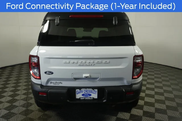 New 2026 Oxford White Ford Outer Banks® image 4