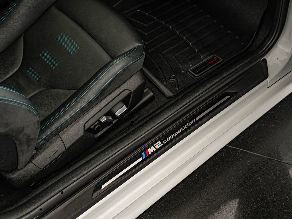 Used 2020 Alpine White BMW Competition image 44