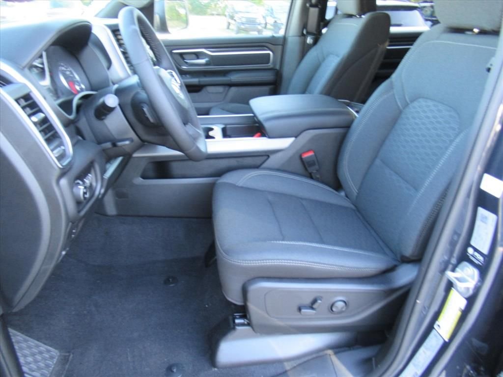 New 2026 Forged Blue Metallic Exterior Paint RAM Big Horn/Lone Star image 15