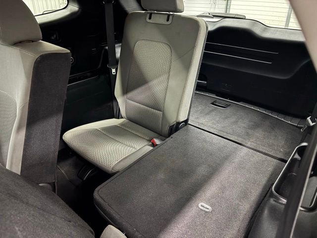 Used 2017 Night Sky Pearl Hyundai SE image 8