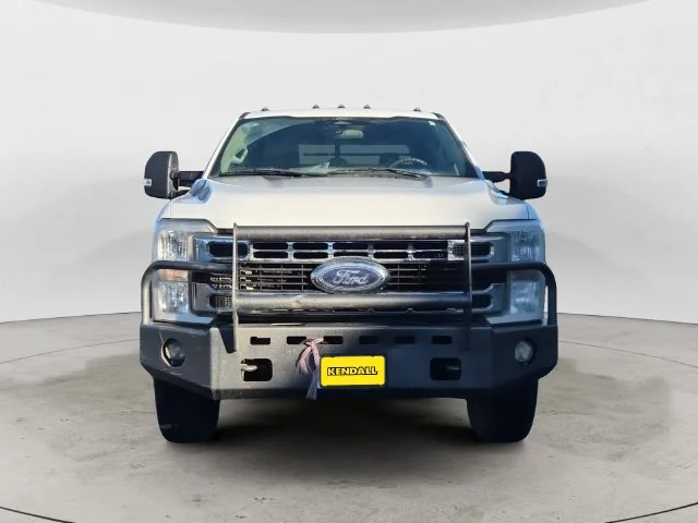 Used 2024 White Ford XLT image 2