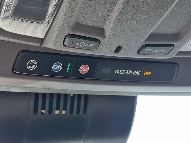 Used 2025 Blue Chevrolet LT image 25
