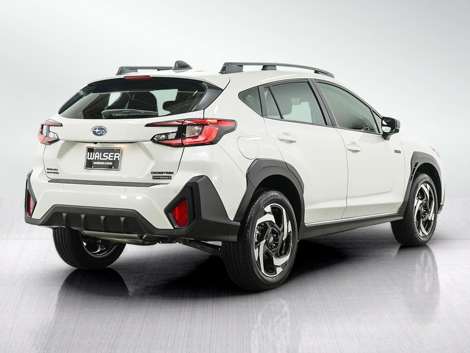 Used 2026 Crystal White Pearl Subaru Limited image 5