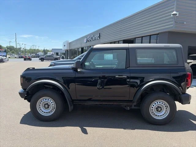 Used 2023 Shadow Black Ford Base image 5