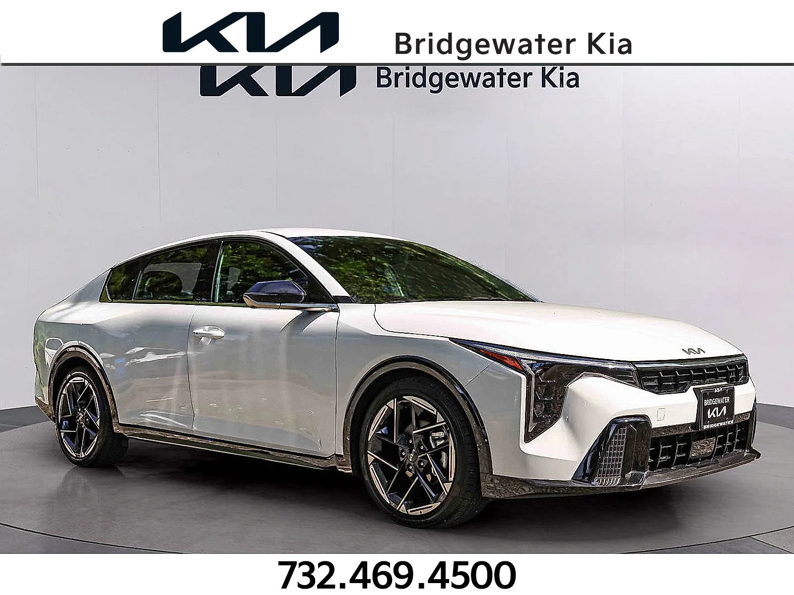 2025 Kia K4 GT-Line AT's photo