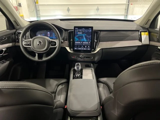 New 2026 Onyx Black Volvo Ultra image 12