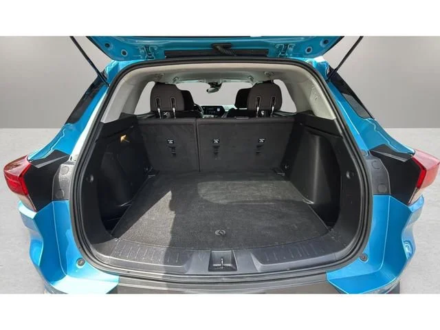 Used 2025 Marina Blue Metallic Chevrolet LT image 33