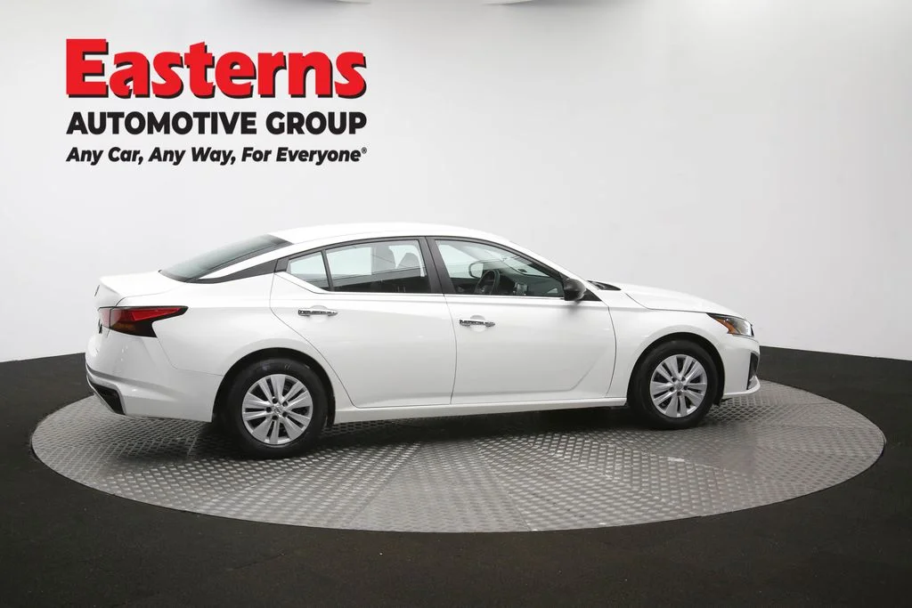 Used 2024 White Nissan 2.5 S image 42
